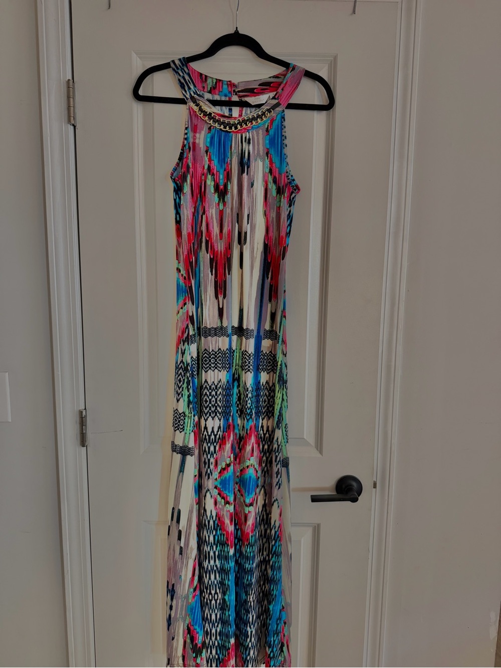 Mlle Gabrielle Multicolor Maxi Dress with Pink, Blue, Black & Cream Print